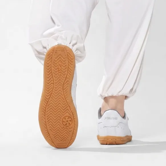 100% Rubber Outsole